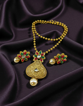 Traditional Pendant Set 0010