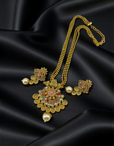 Traditional Pendant Set 0011