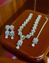 Zircons Necklace Set 0016