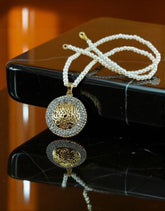 Calligraphic Pendant 0011