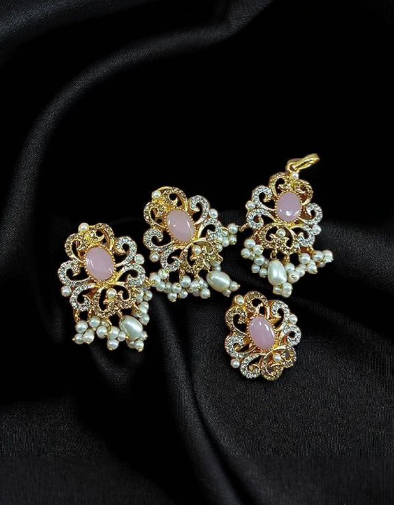 Other Pendant Set 0012