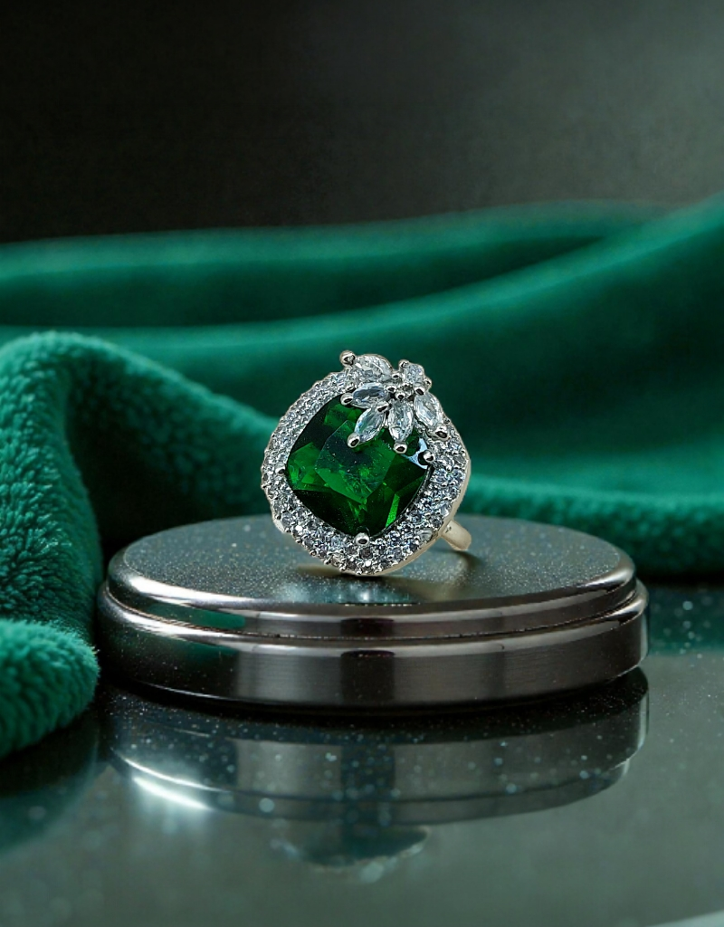 AD Zircons Ring 0020