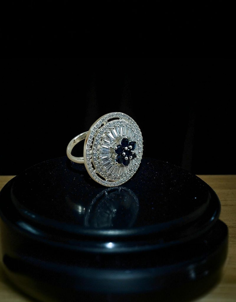 AD Zircons Ring 0017
