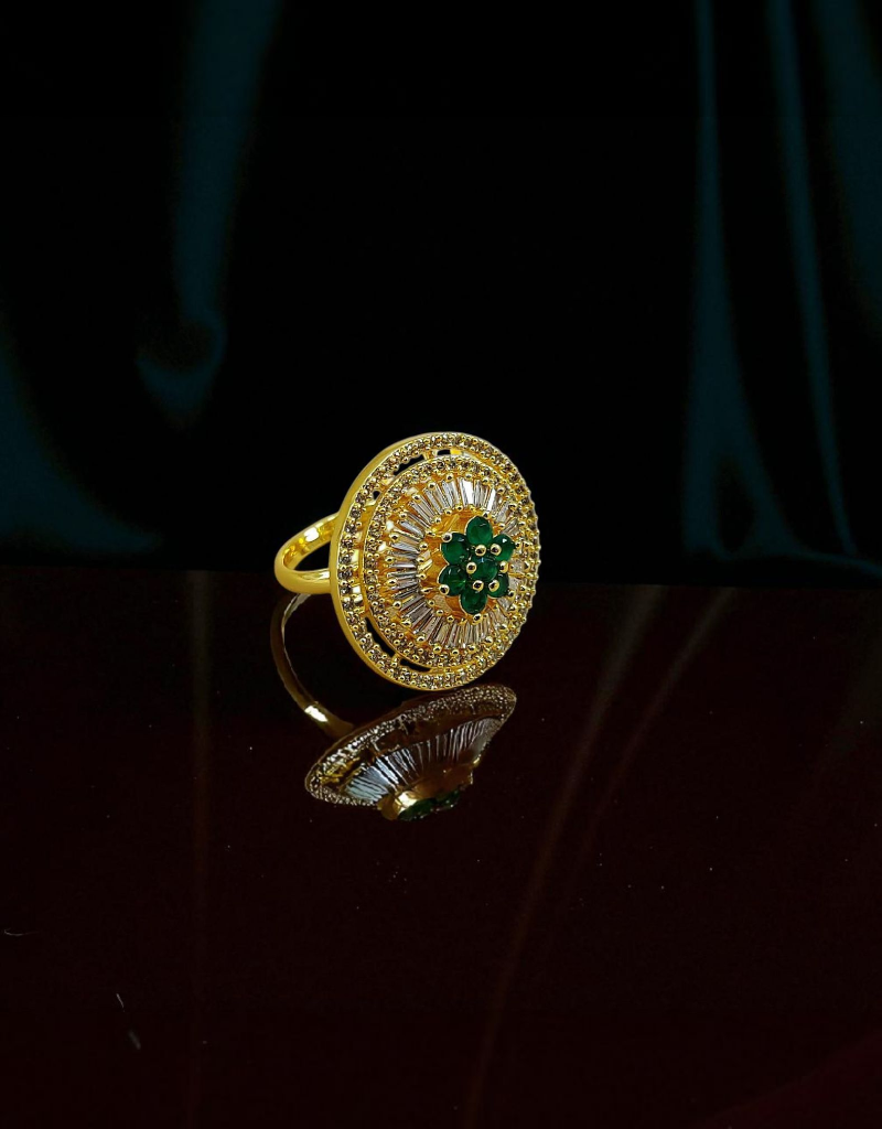 AD Zircons Ring 0018