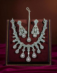 Zircons Necklace Set 0027