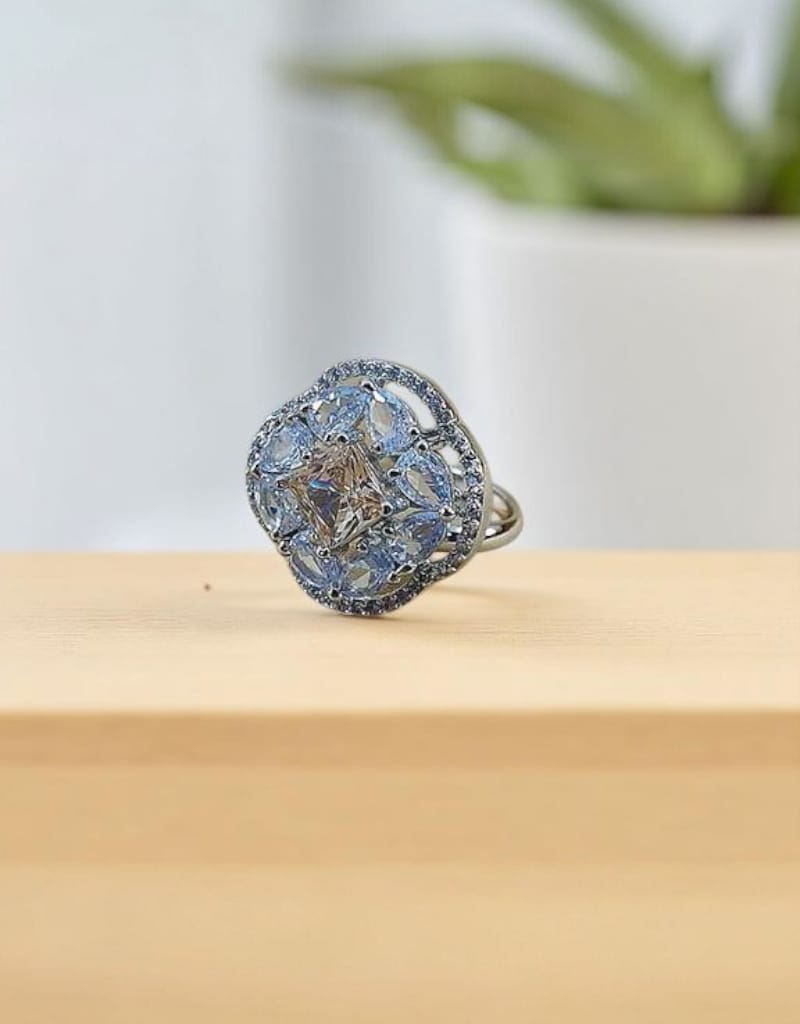 AD Zircons Ring 0008