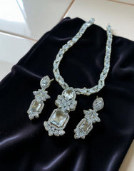 Zircons Necklace Set 0006
