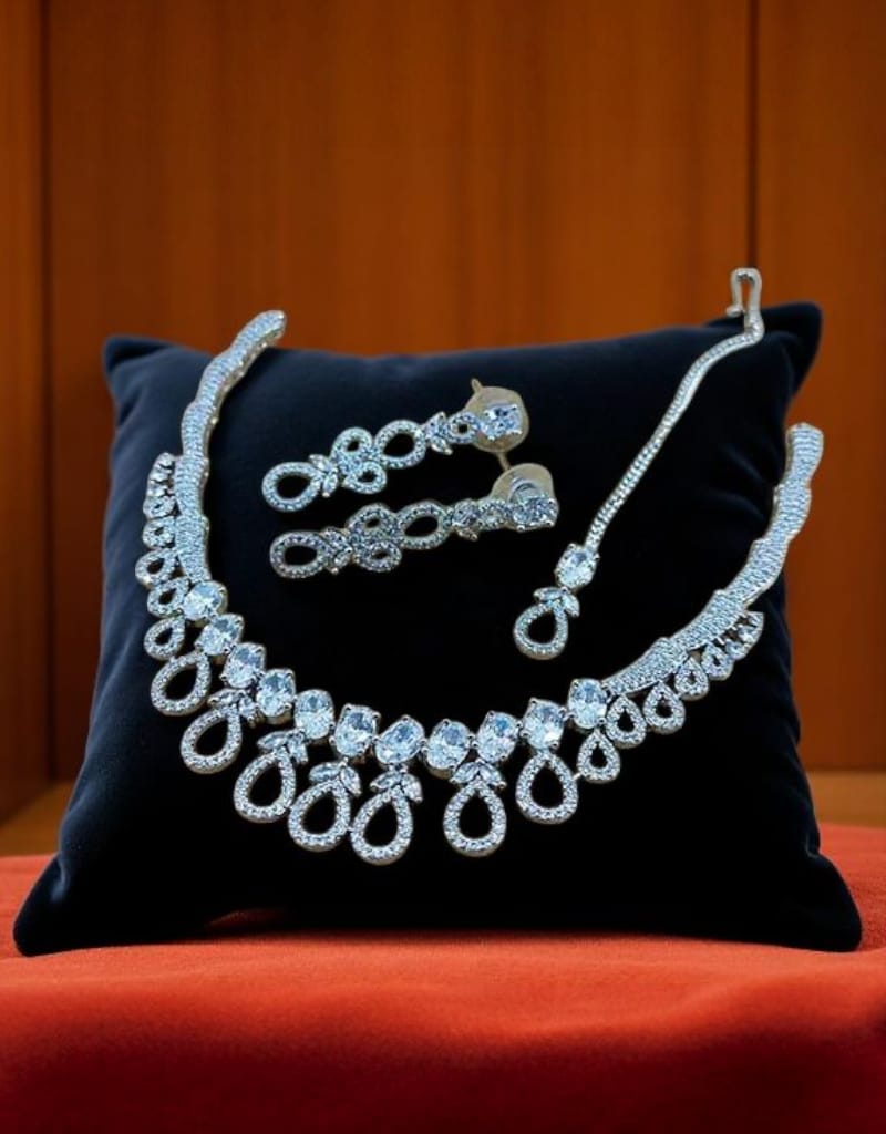 Zircons Necklace Set 0014