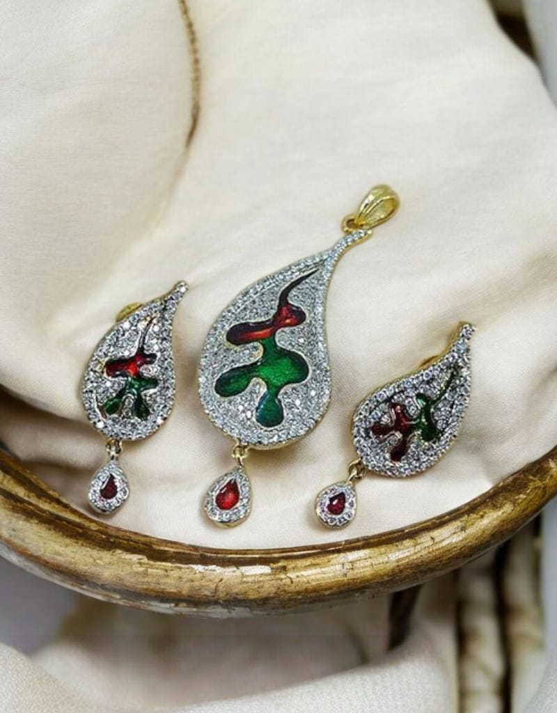 Zircons Pendant Set 0007
