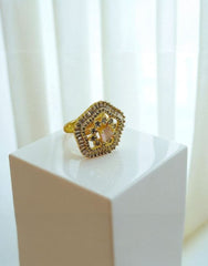 AD Zircons Ring 0010