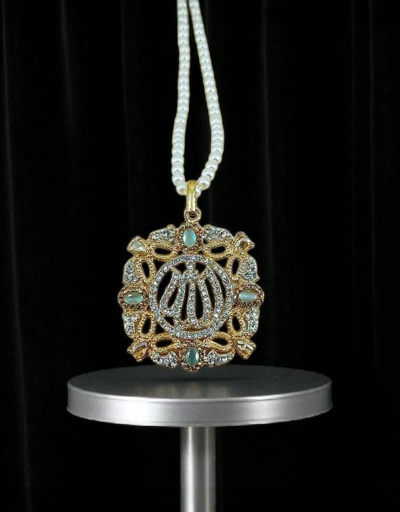 Calligraphic Pendant 0018