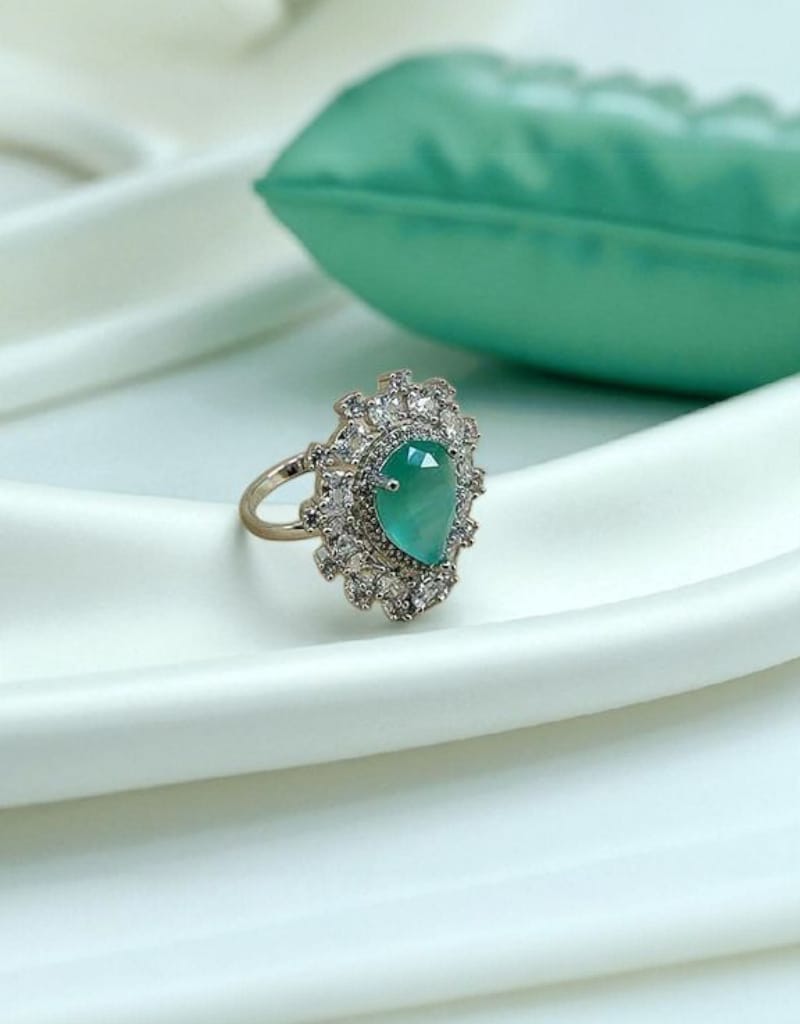 AD Zircons Ring 0016