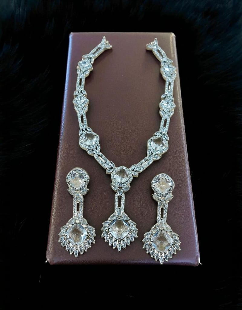 Zircons Necklace Set 0022