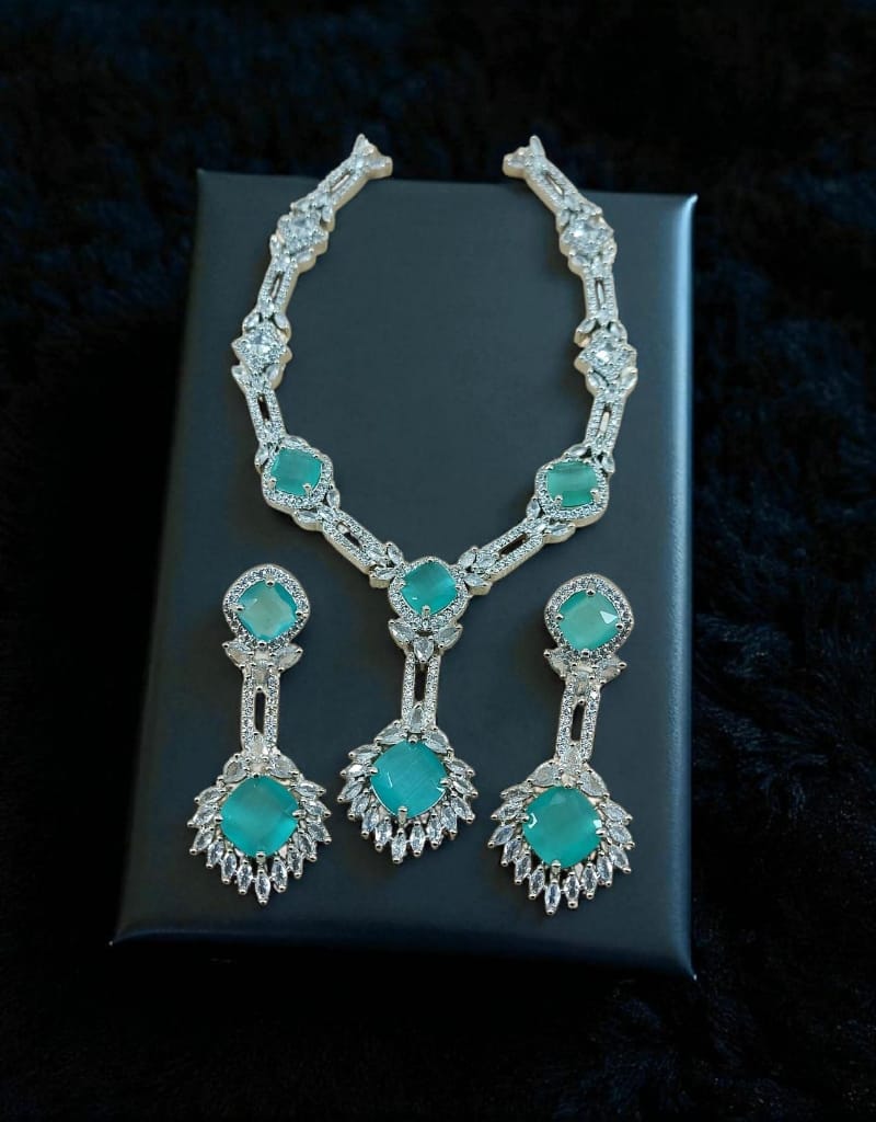 Zircons Necklace Set 0022