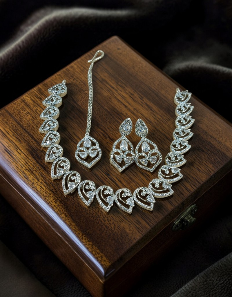 Zircons Necklace Set 0033