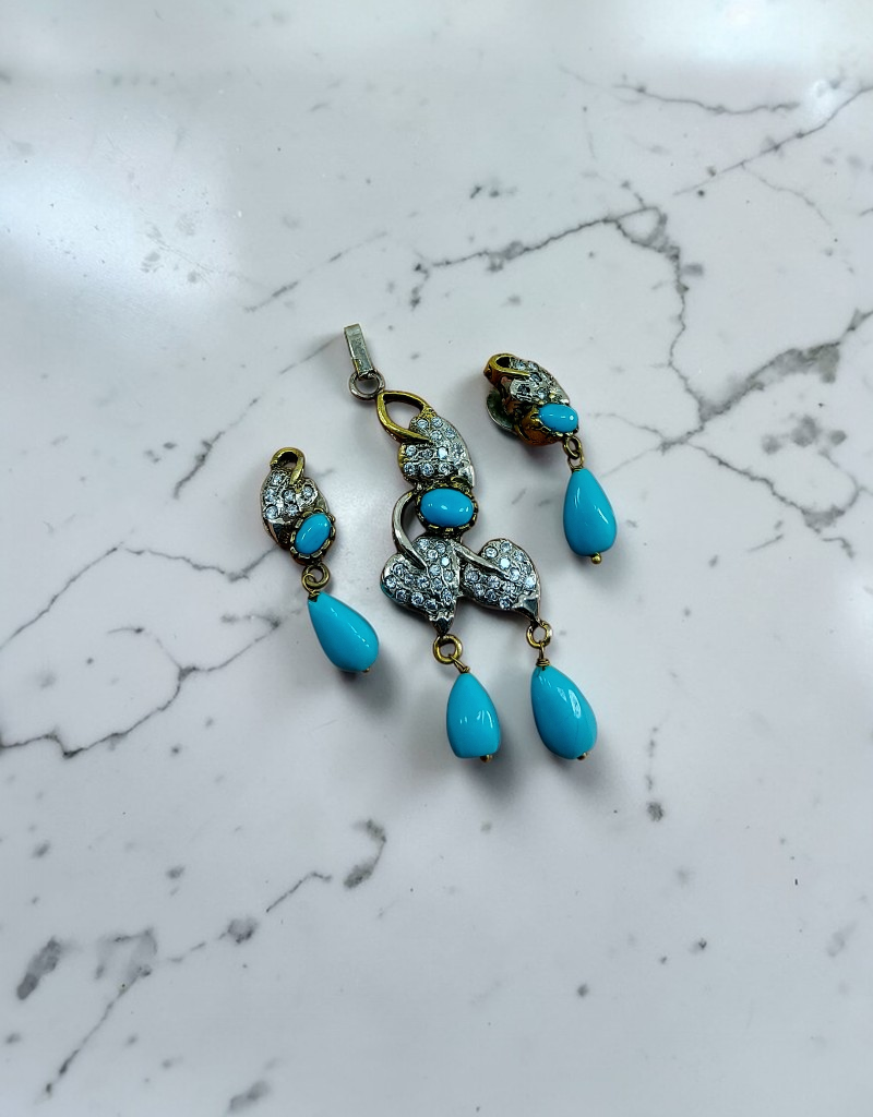 Zircons Pendant Set 0021